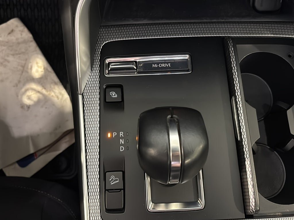 Vehicle Image 17