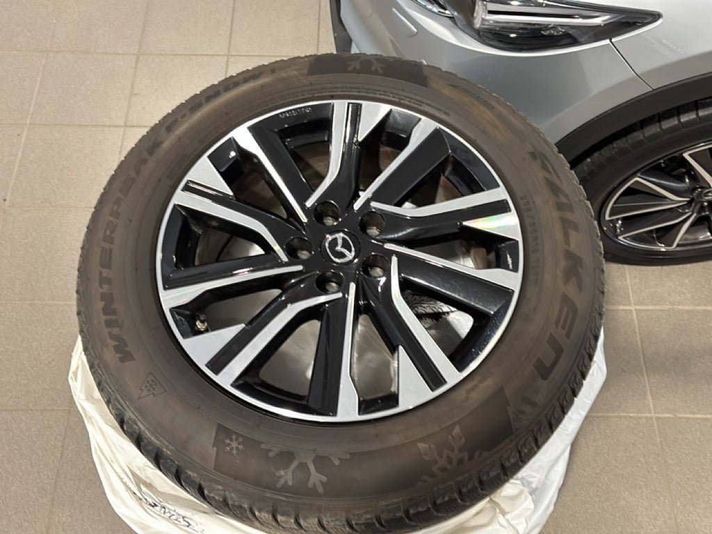 Vehicle Image 19