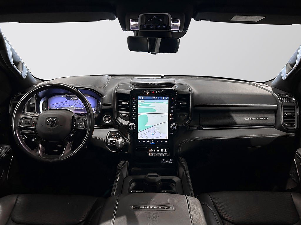 Vehicle Image 19