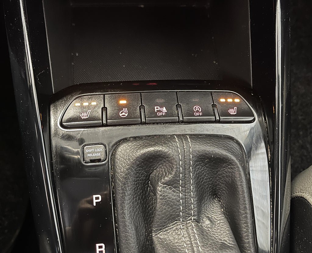 Vehicle Image 17