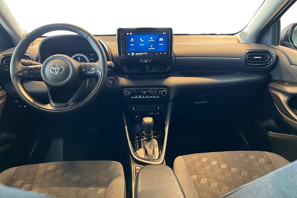 Vehicle Image 14