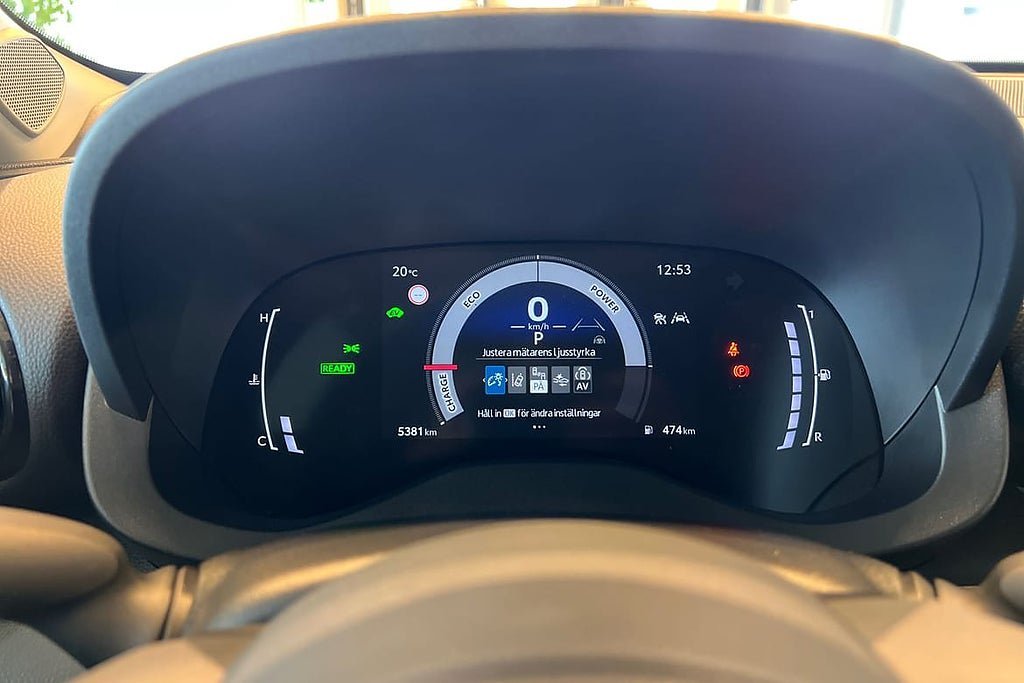 Vehicle Image 19