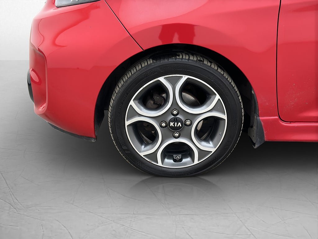Vehicle Image 19