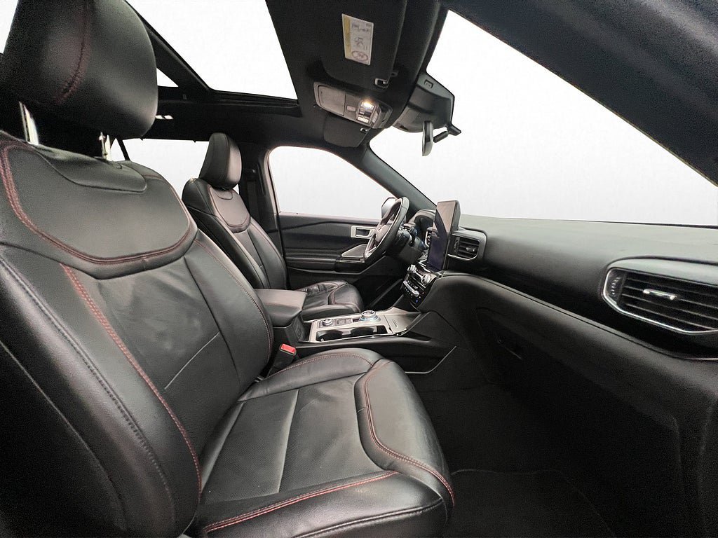Vehicle Image 35