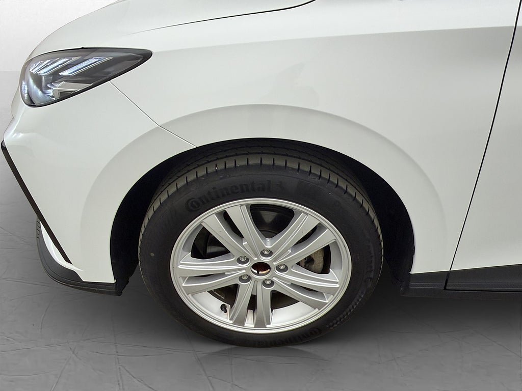 Vehicle Image 31