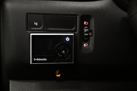 Vehicle Image 26