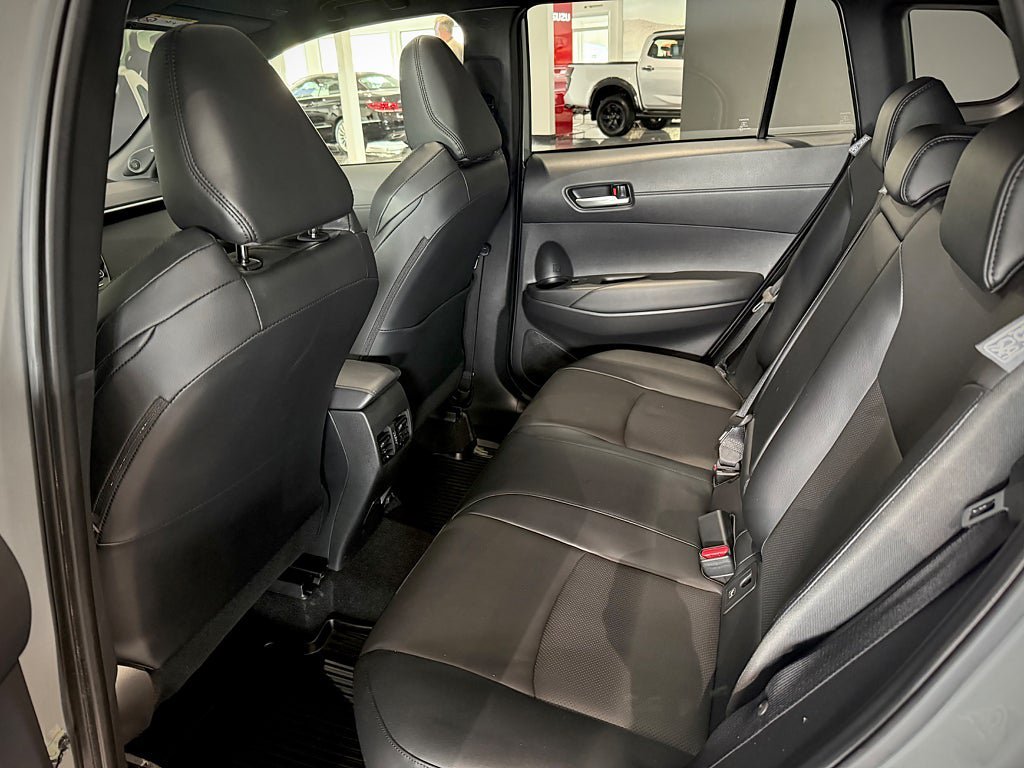 Vehicle Image 11