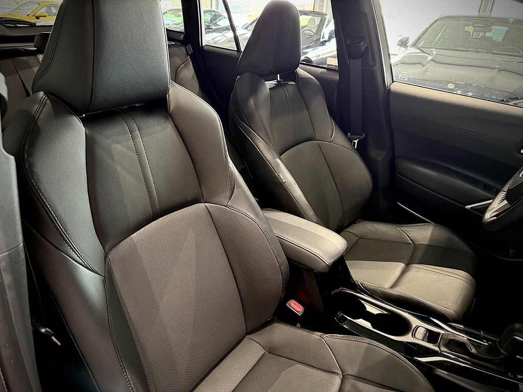 Vehicle Image 22