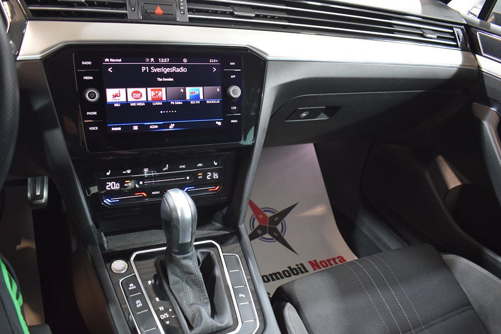 Vehicle Image 13