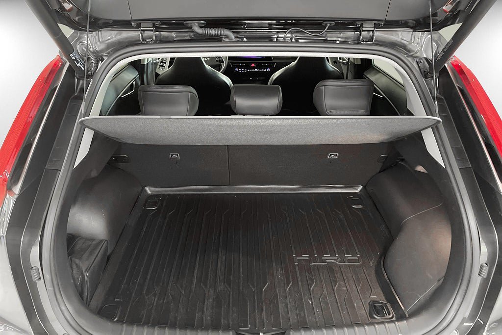 Vehicle Image 16
