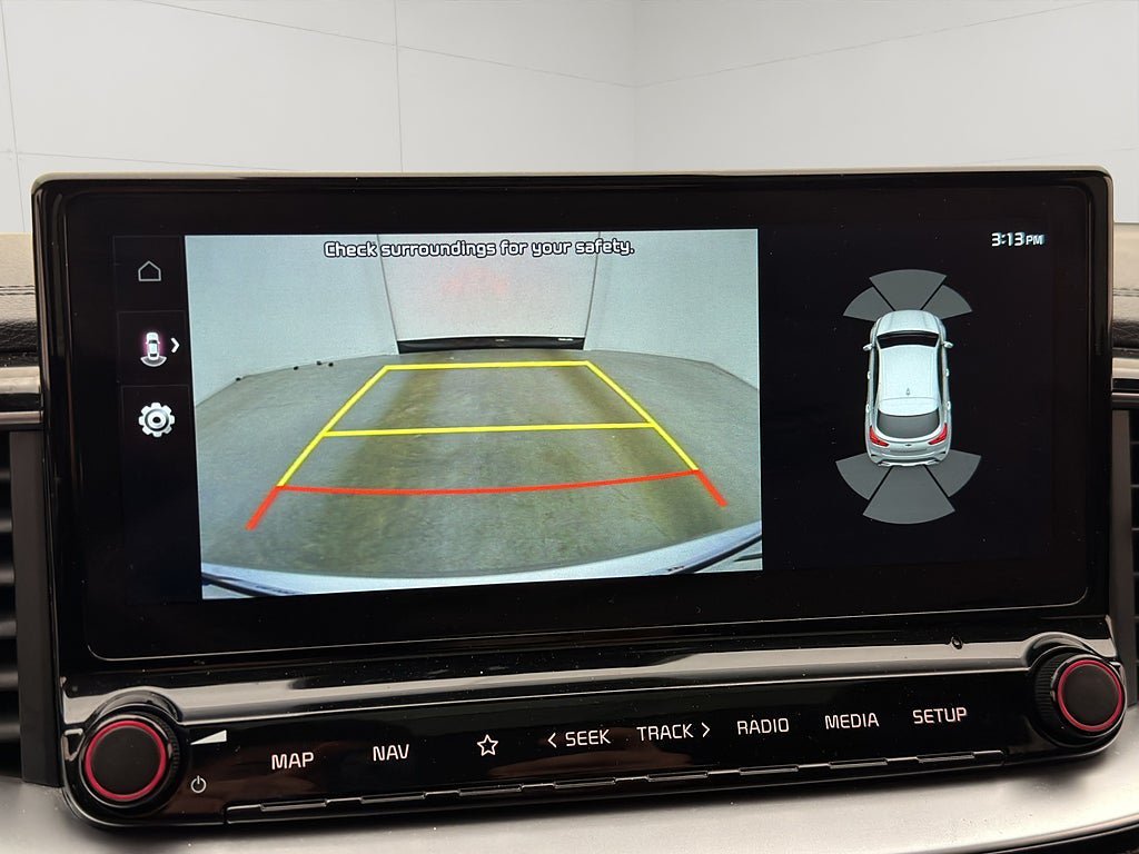 Vehicle Image 21