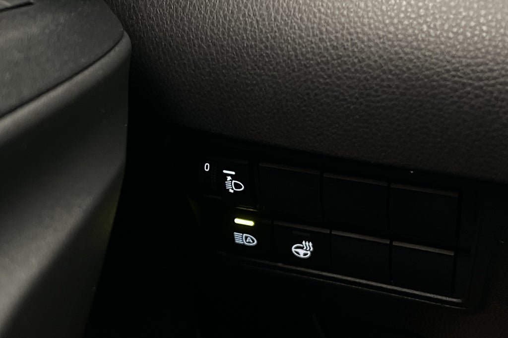 Vehicle Image 17