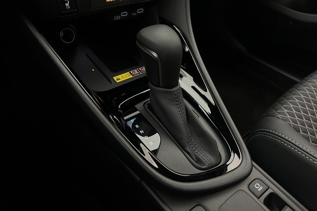 Vehicle Image 22