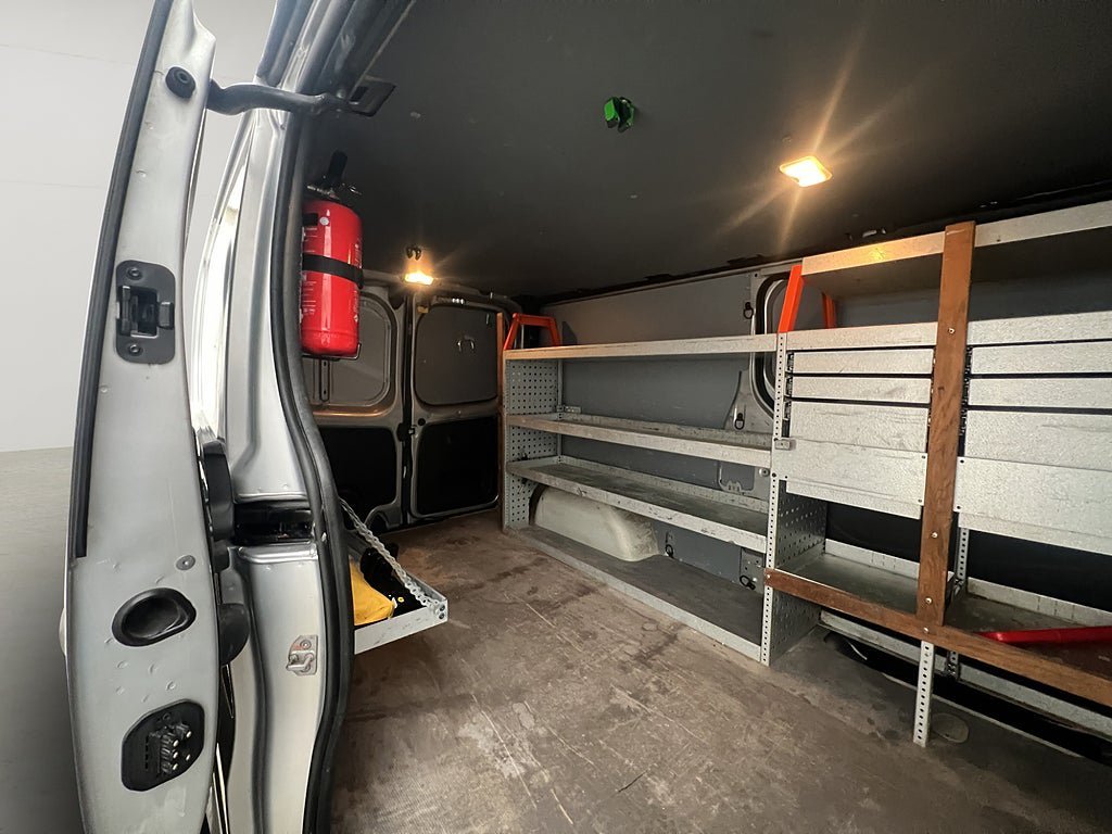 Vehicle Image 13