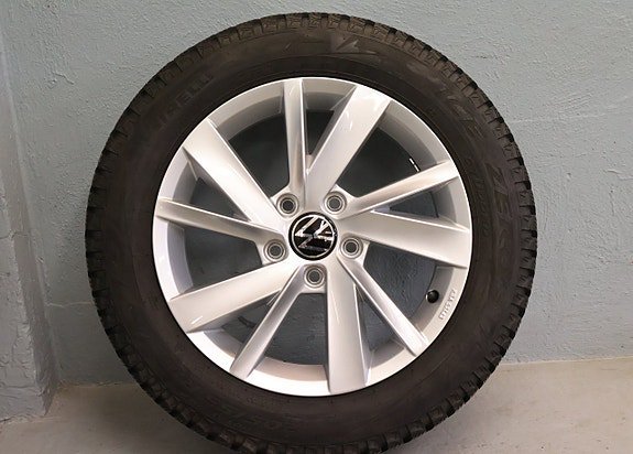 Vehicle Image 15