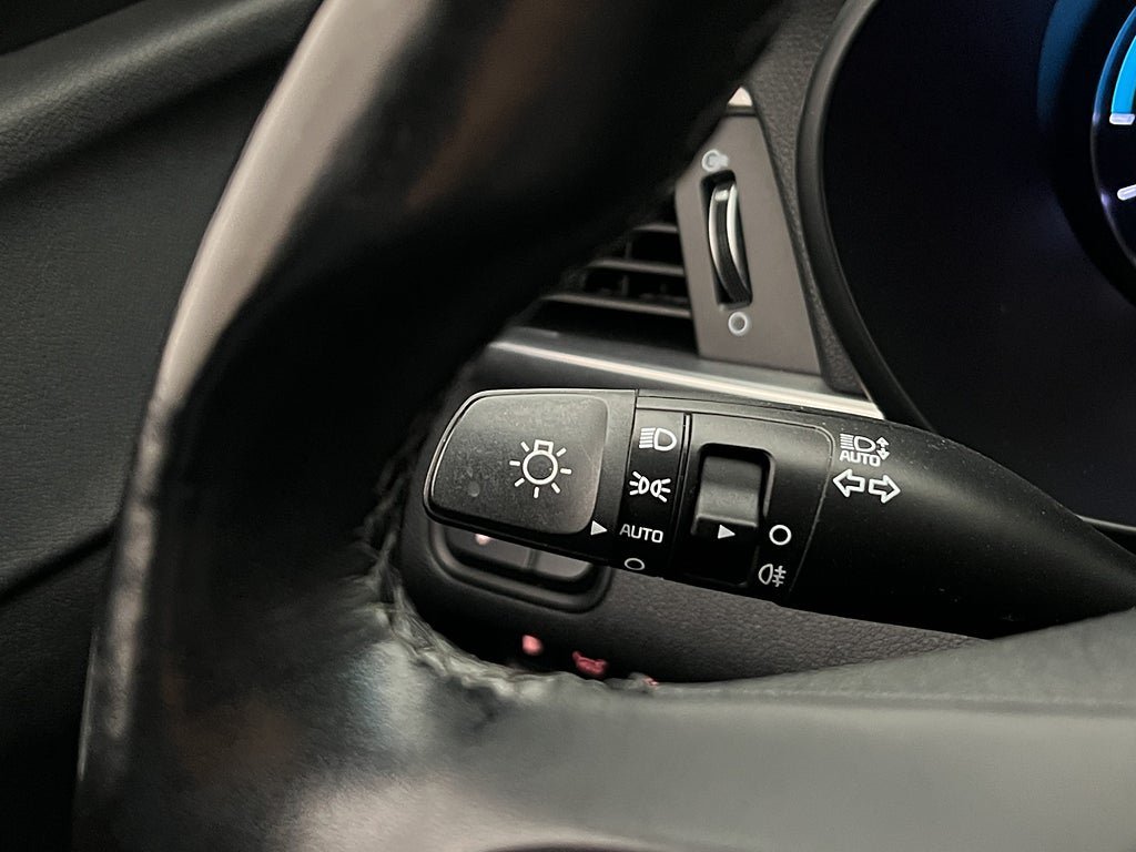 Vehicle Image 26