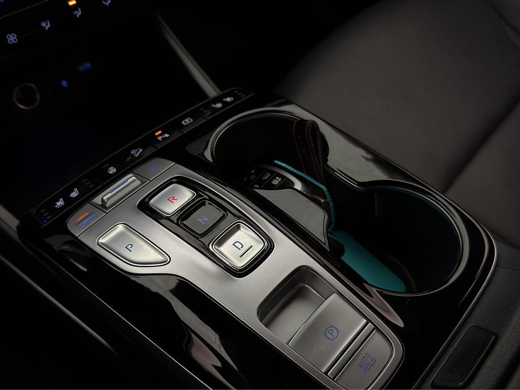 Vehicle Image 24