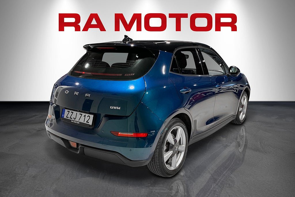 Vehicle Image 7