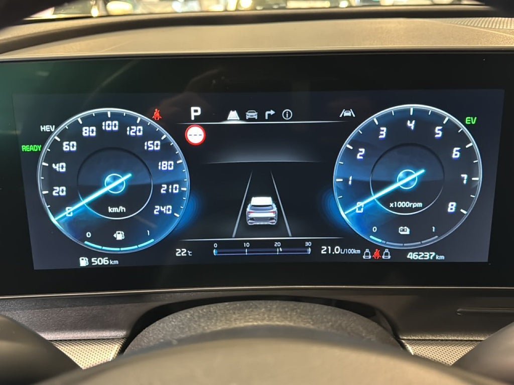 Vehicle Image 10