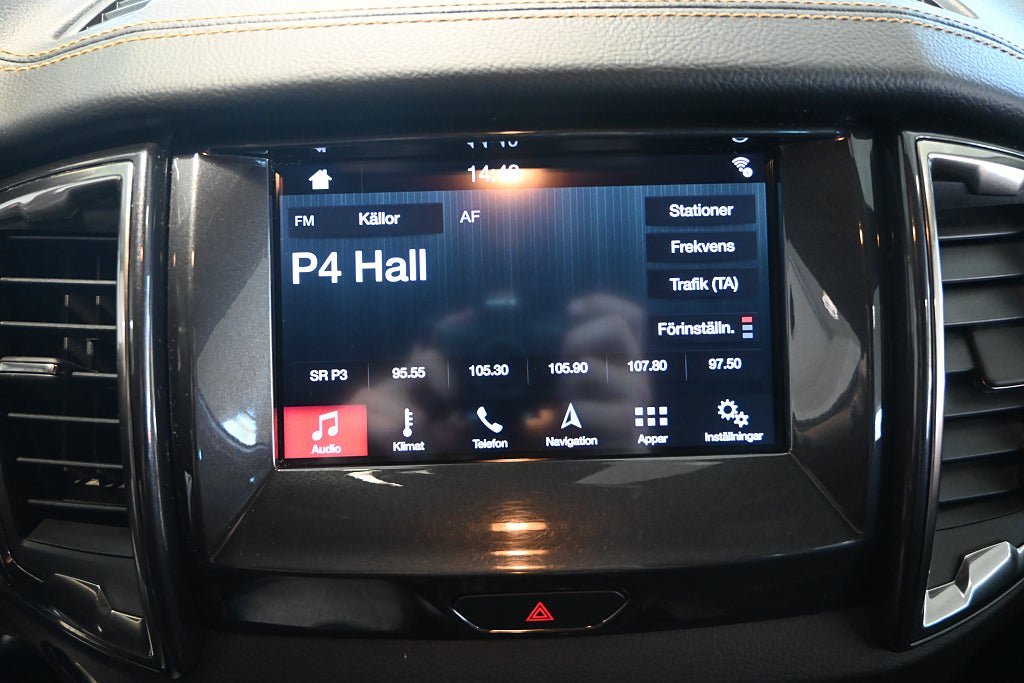 Vehicle Image 19