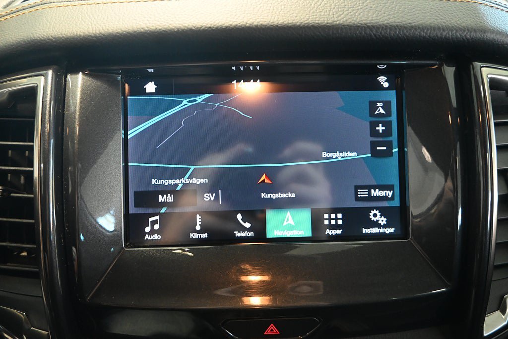Vehicle Image 21