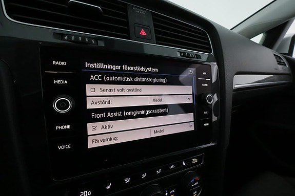 Vehicle Image 26