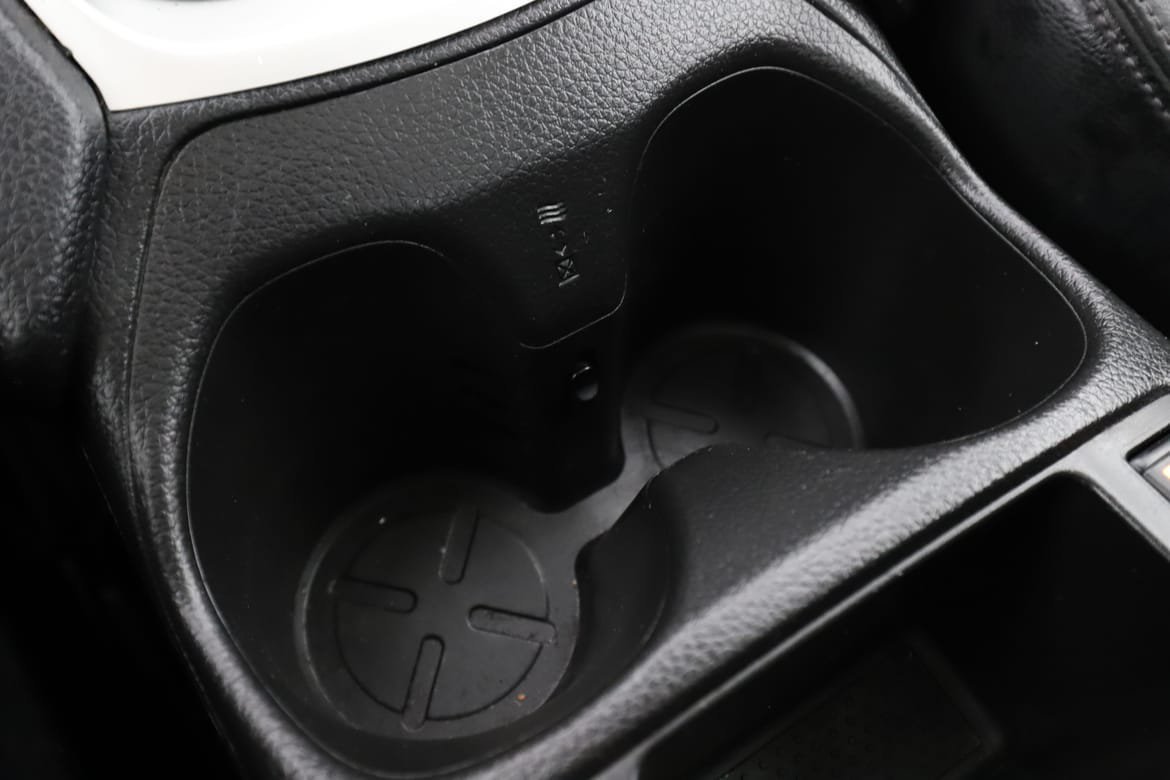 Vehicle Image 27