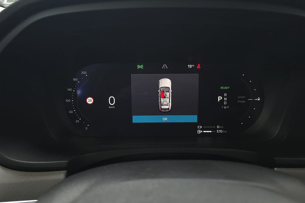 Vehicle Image 16