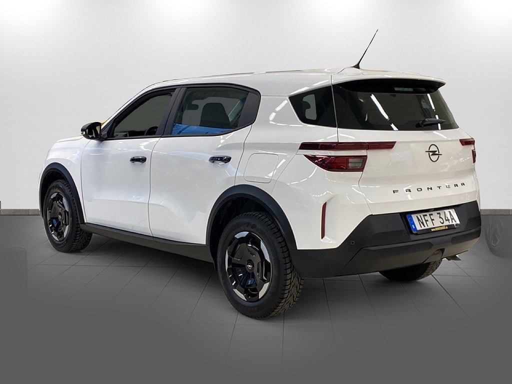 Vehicle Image 6