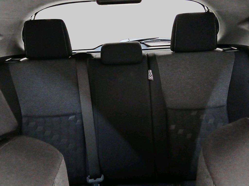 Vehicle Image 22