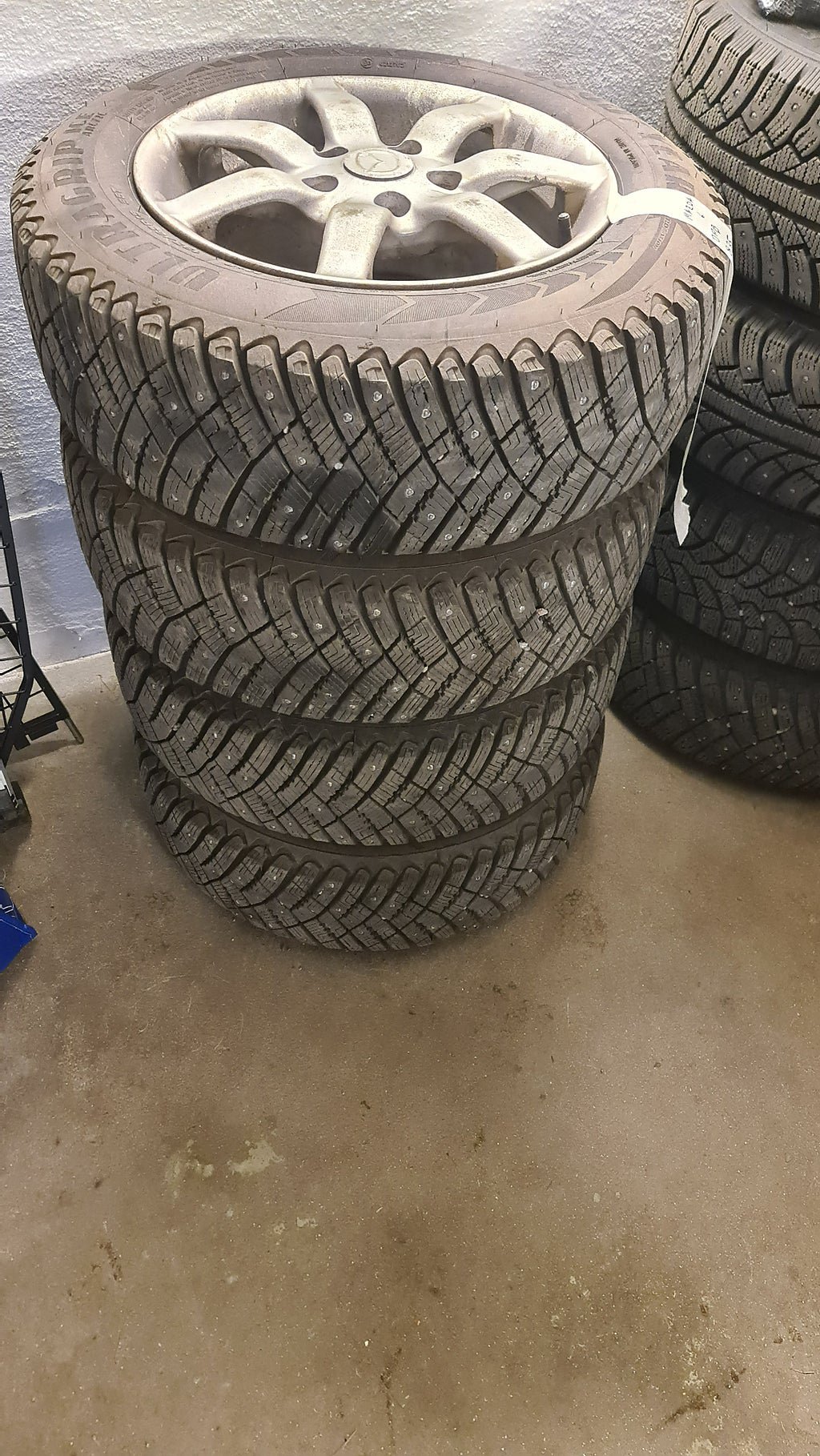 Vehicle Image 11