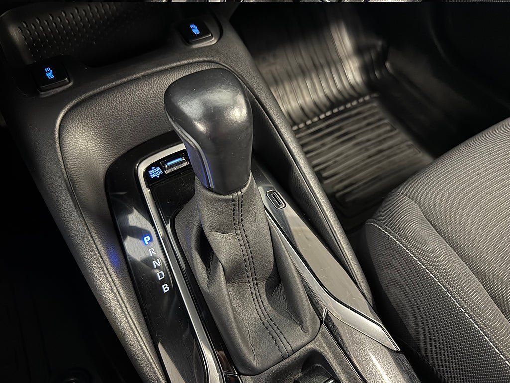 Vehicle Image 21