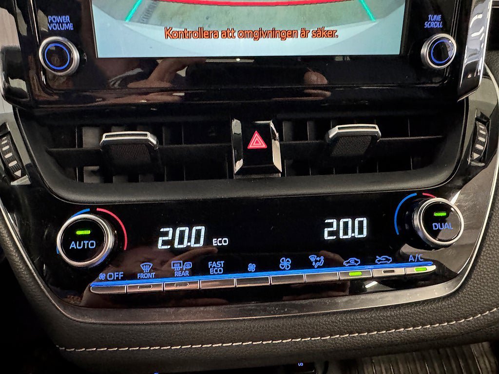 Vehicle Image 23