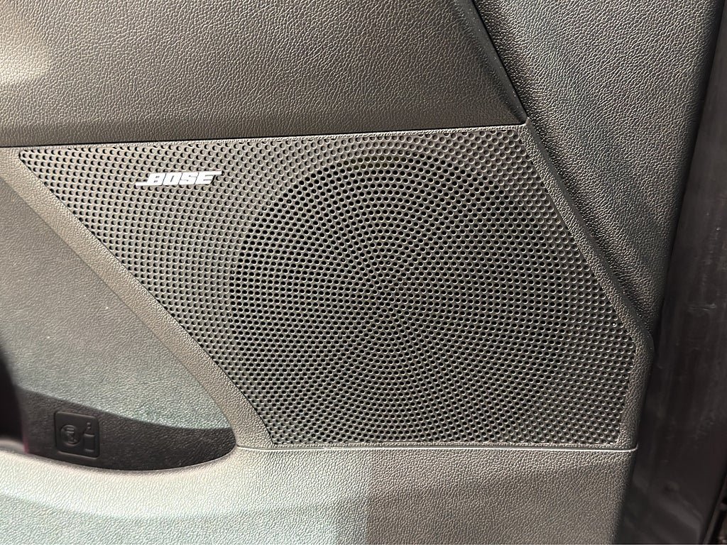 Vehicle Image 29