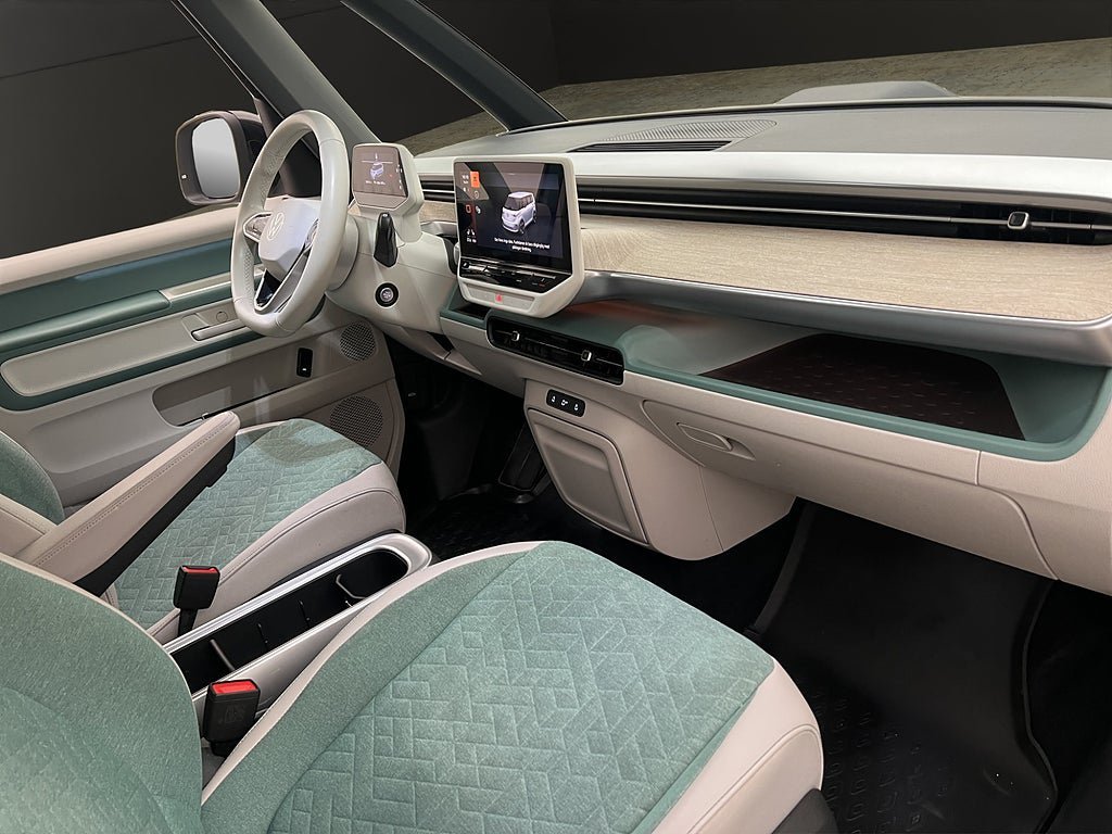 Vehicle Image 37