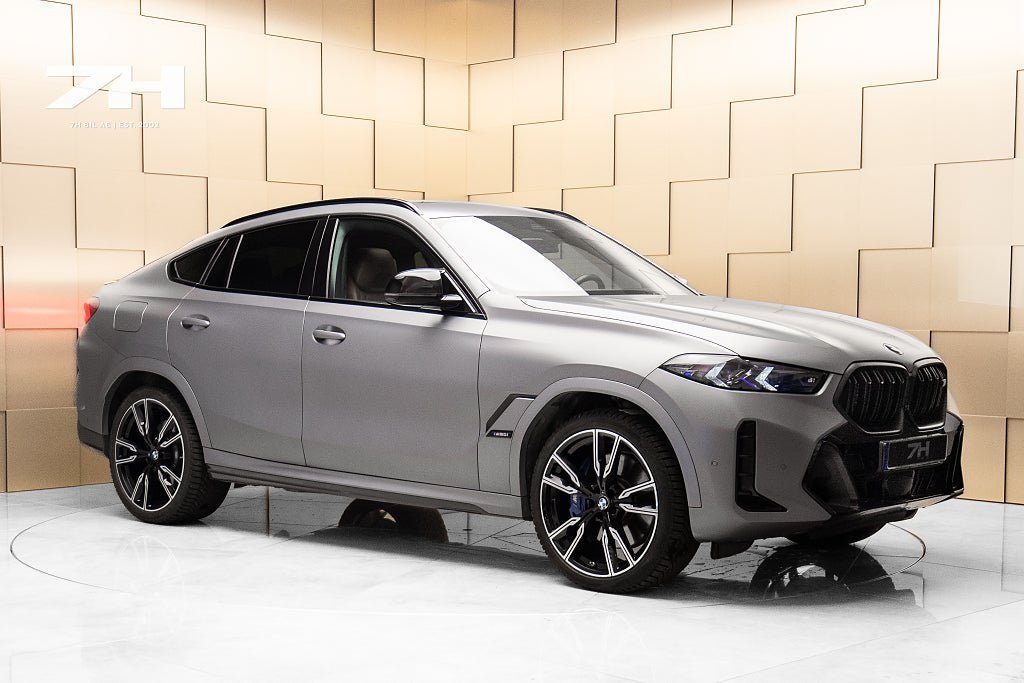Vehicle Image 7