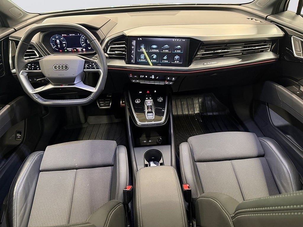 Vehicle Image 38