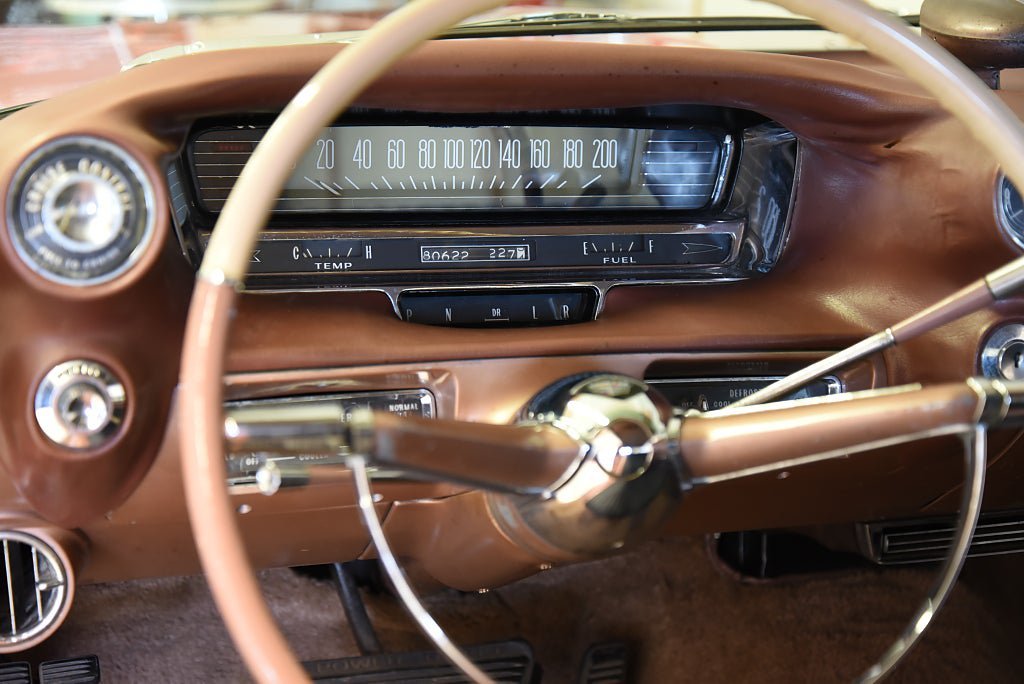 Vehicle Image 25