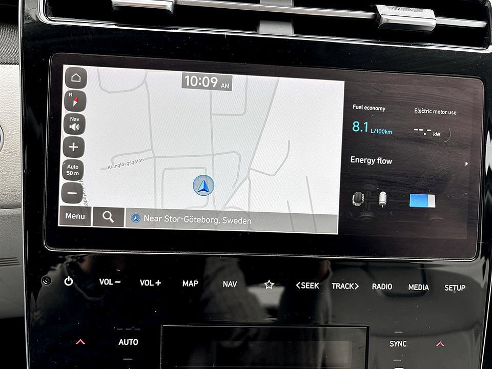 Vehicle Image 10