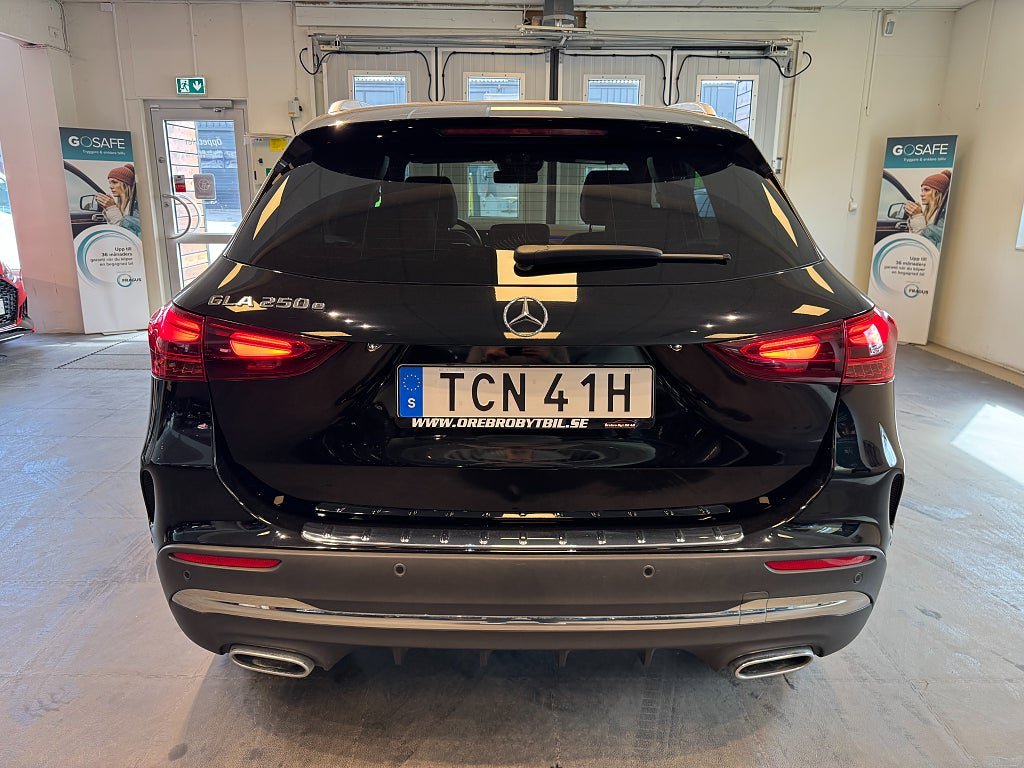 Vehicle Image 28