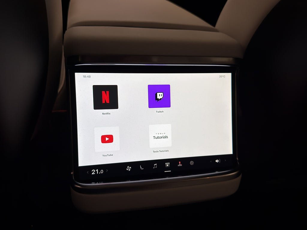 Vehicle Image 30