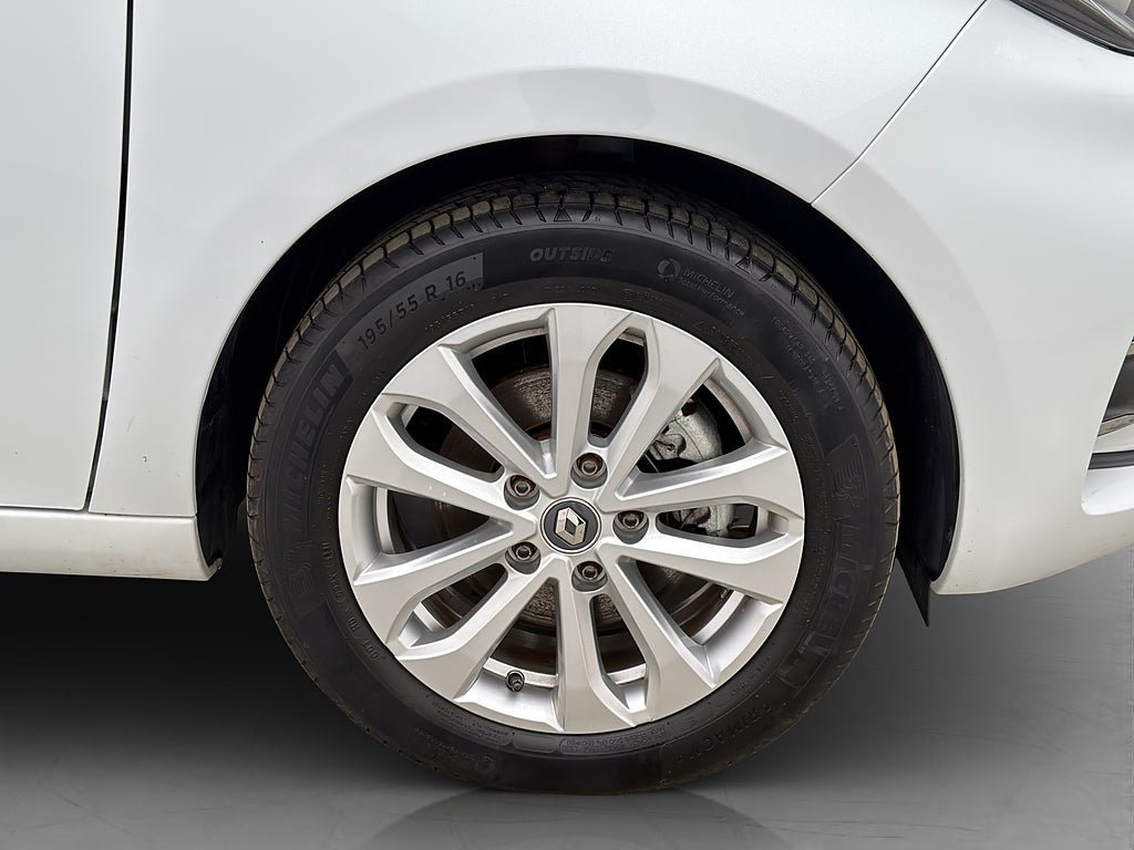 Vehicle Image 31