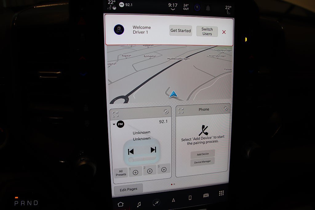 Vehicle Image 12