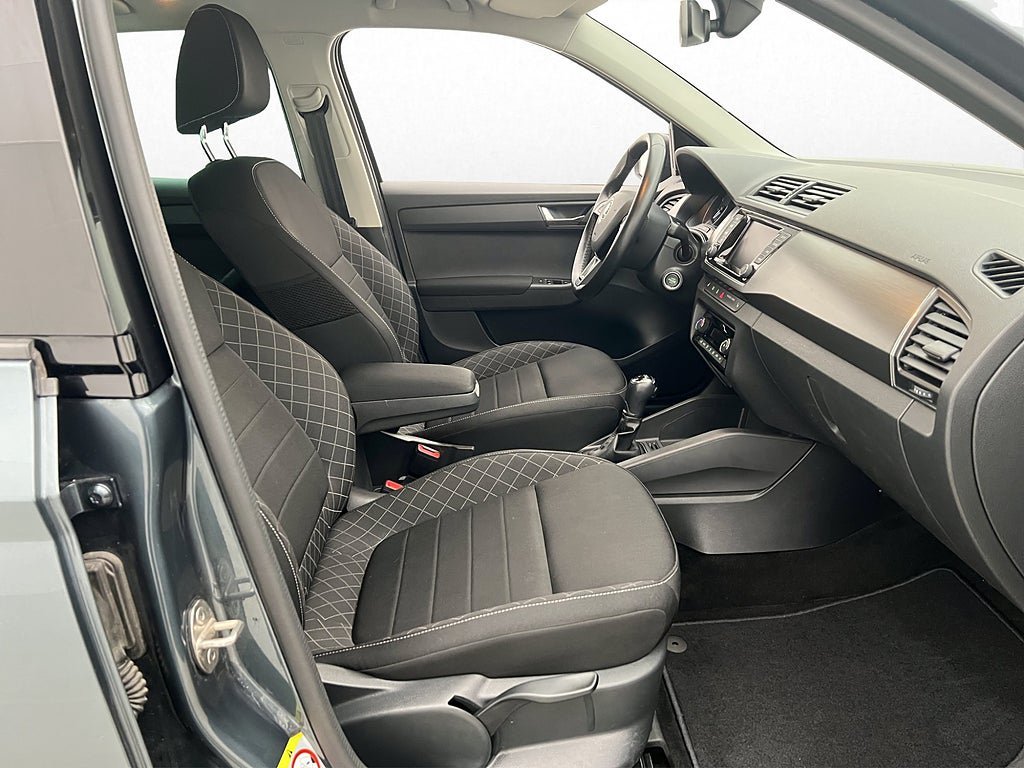Vehicle Image 20