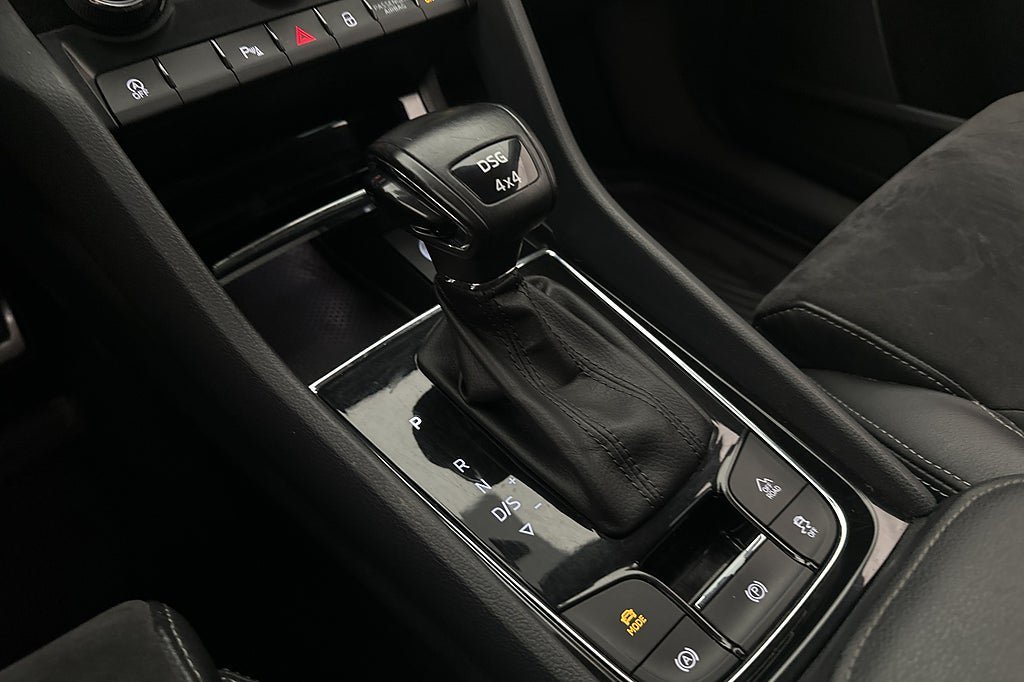 Vehicle Image 23