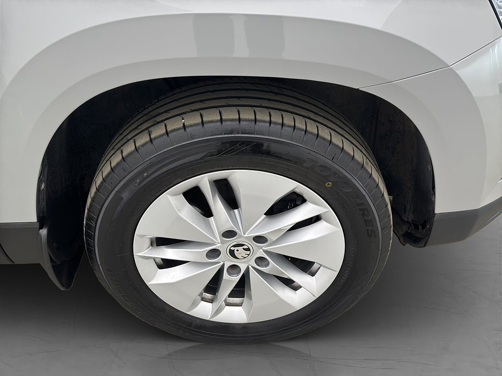 Vehicle Image 36