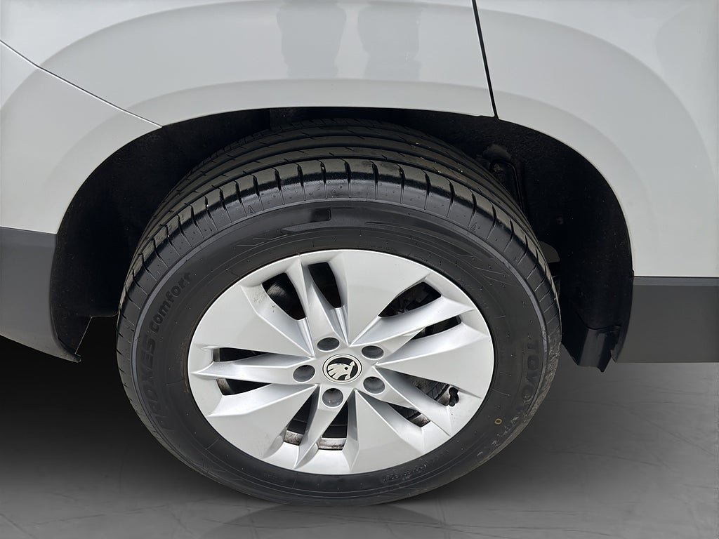 Vehicle Image 37
