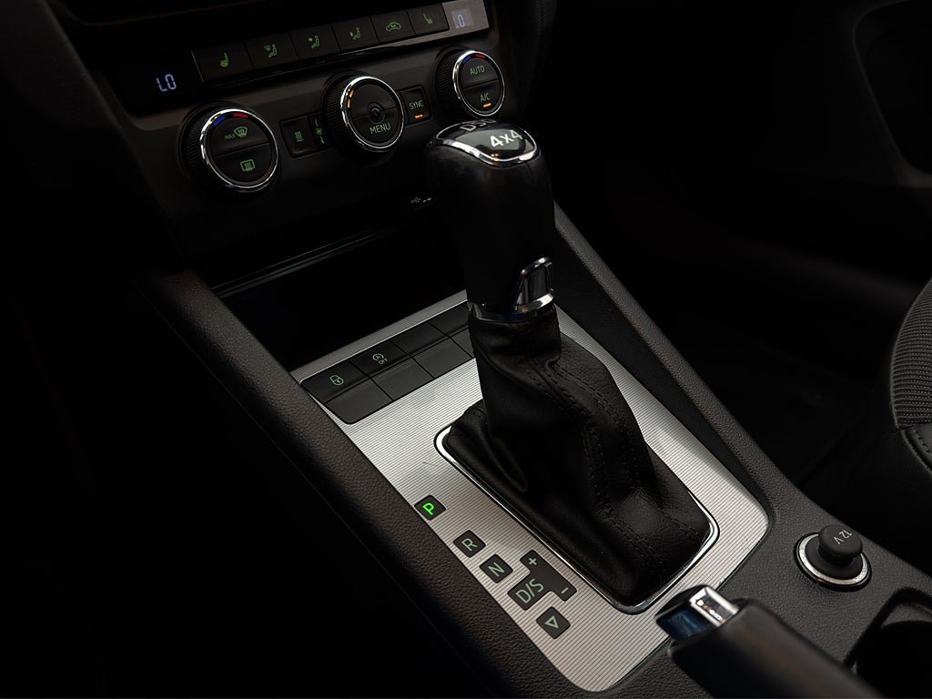 Vehicle Image 20