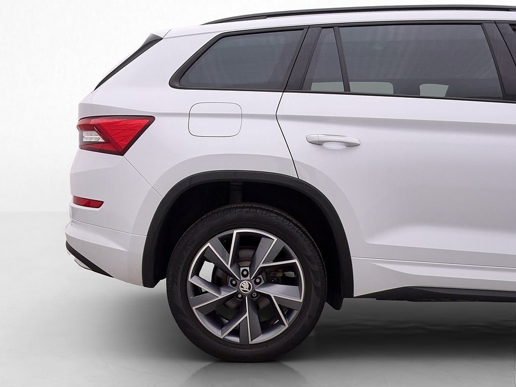 Vehicle Image 37