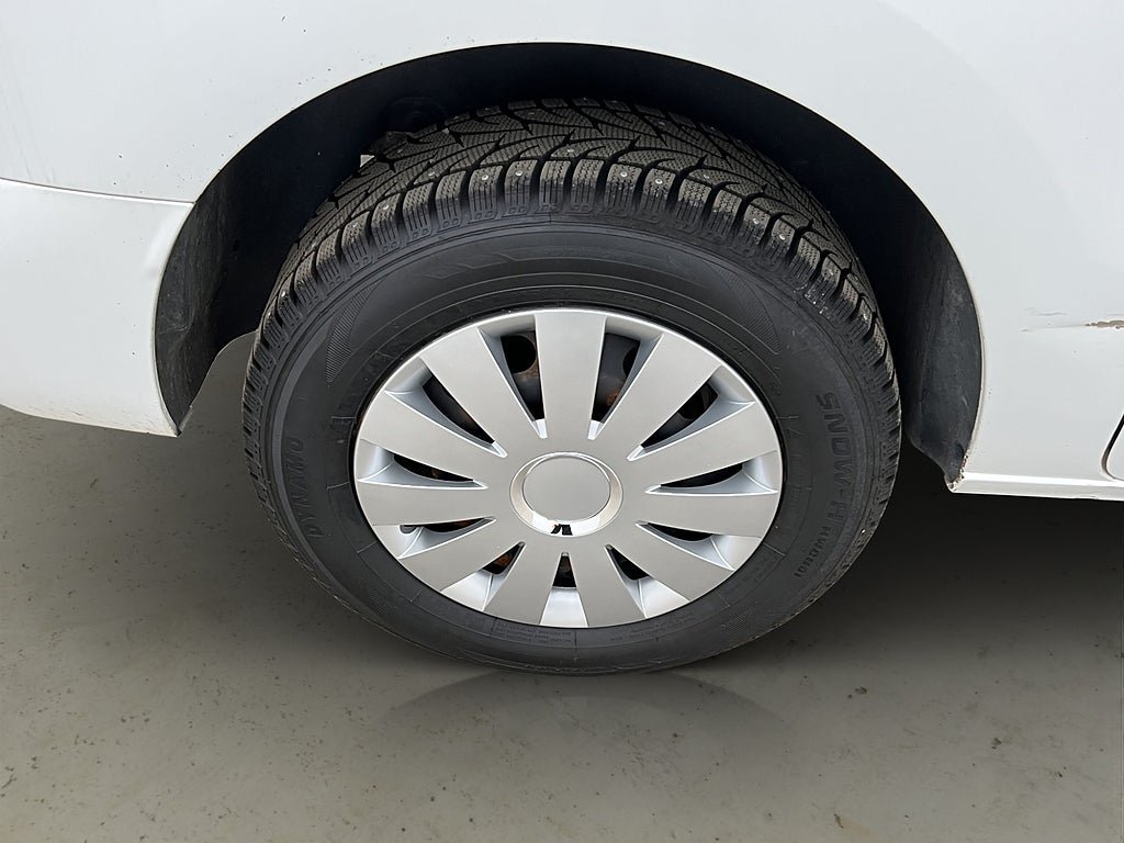 Vehicle Image 23